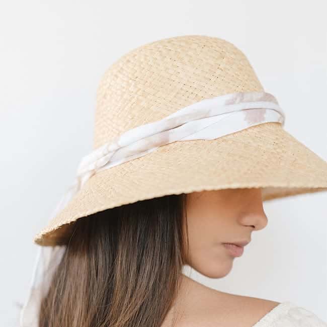 Dome Crown Reisehut aus Raffia-Stroh